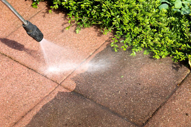 Best Commercial Building Pressure Washing  in Country Knolls, NY
